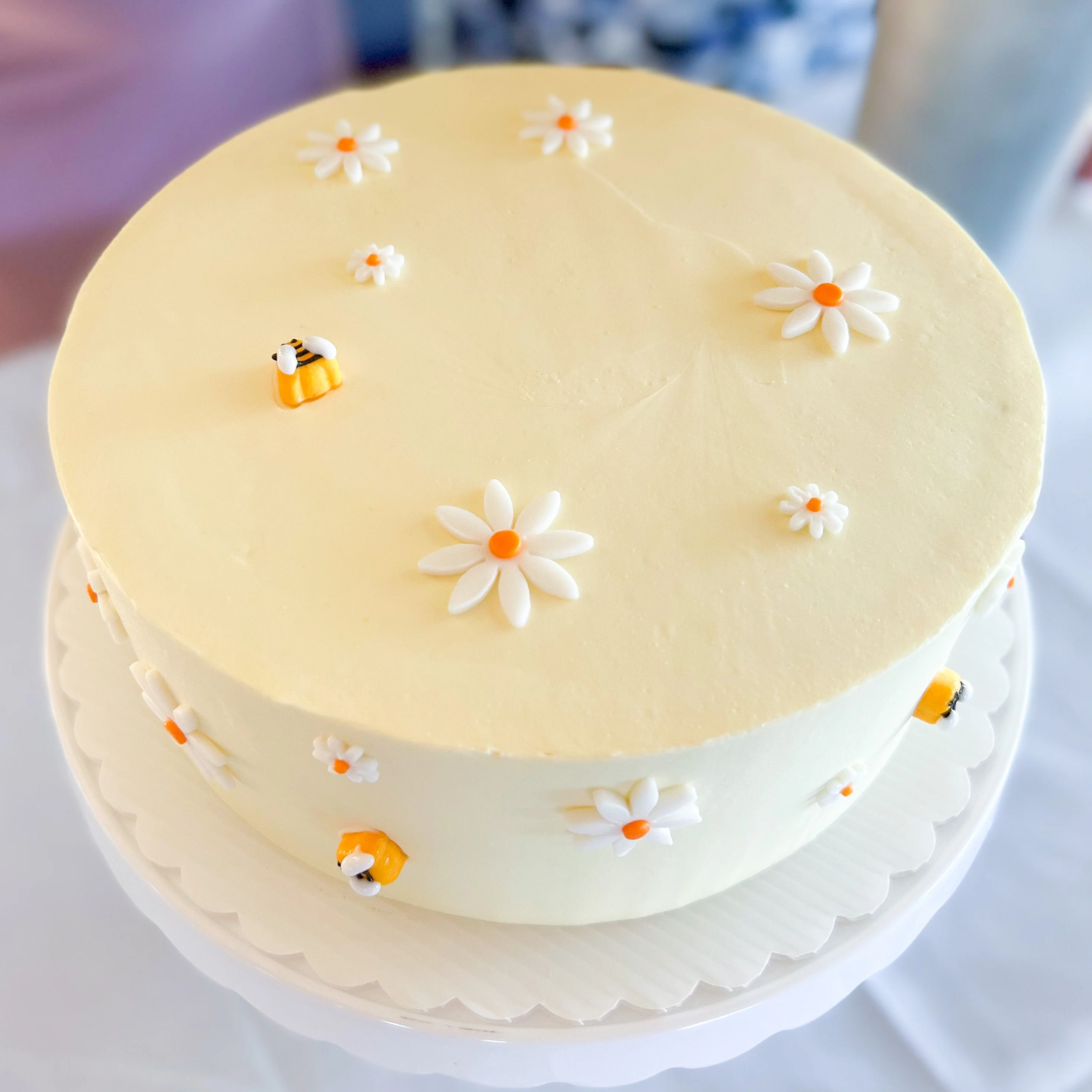 Baby Shower Honey Bee and Daisy Tiered Cake - Image 4