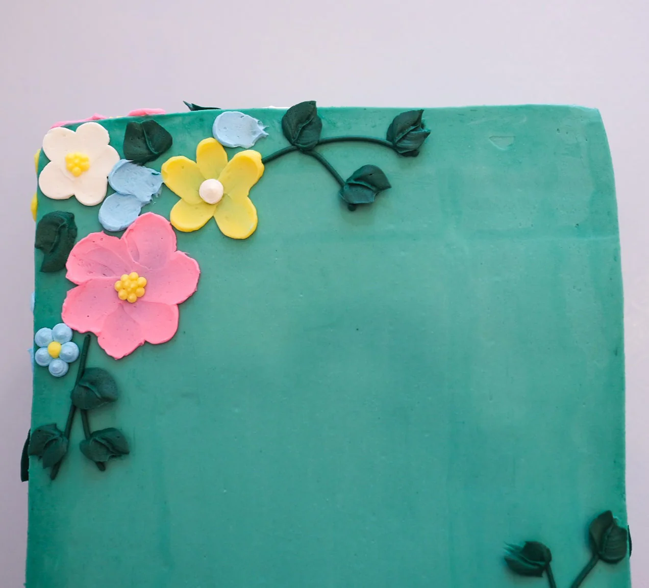 Flower Sheet Cake - Image 7