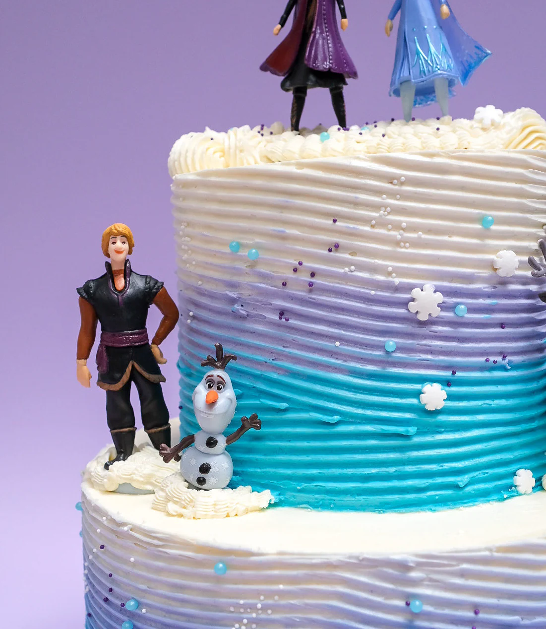 Frozen Tiered Cake - Image 4