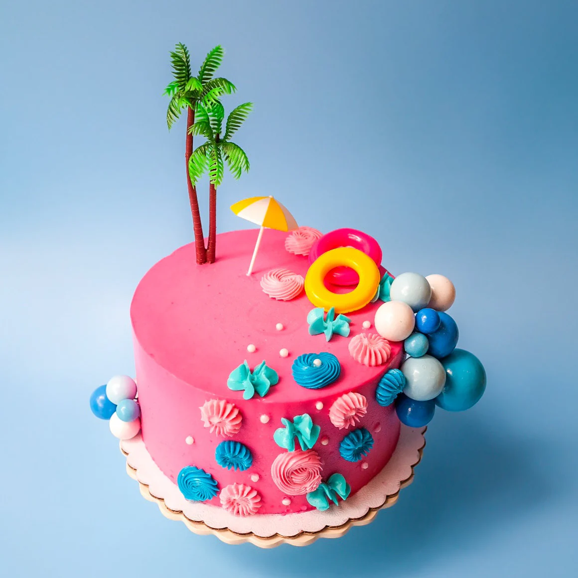 Malibu Barbie Cake - Image 3