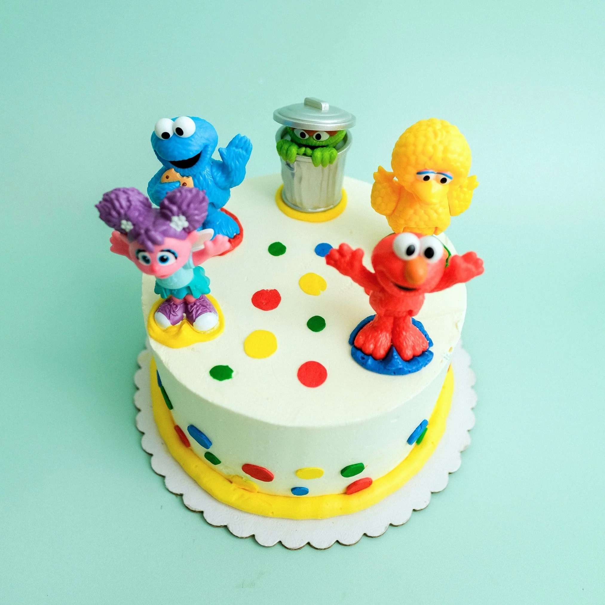 Sesame Street Cake - Image 2