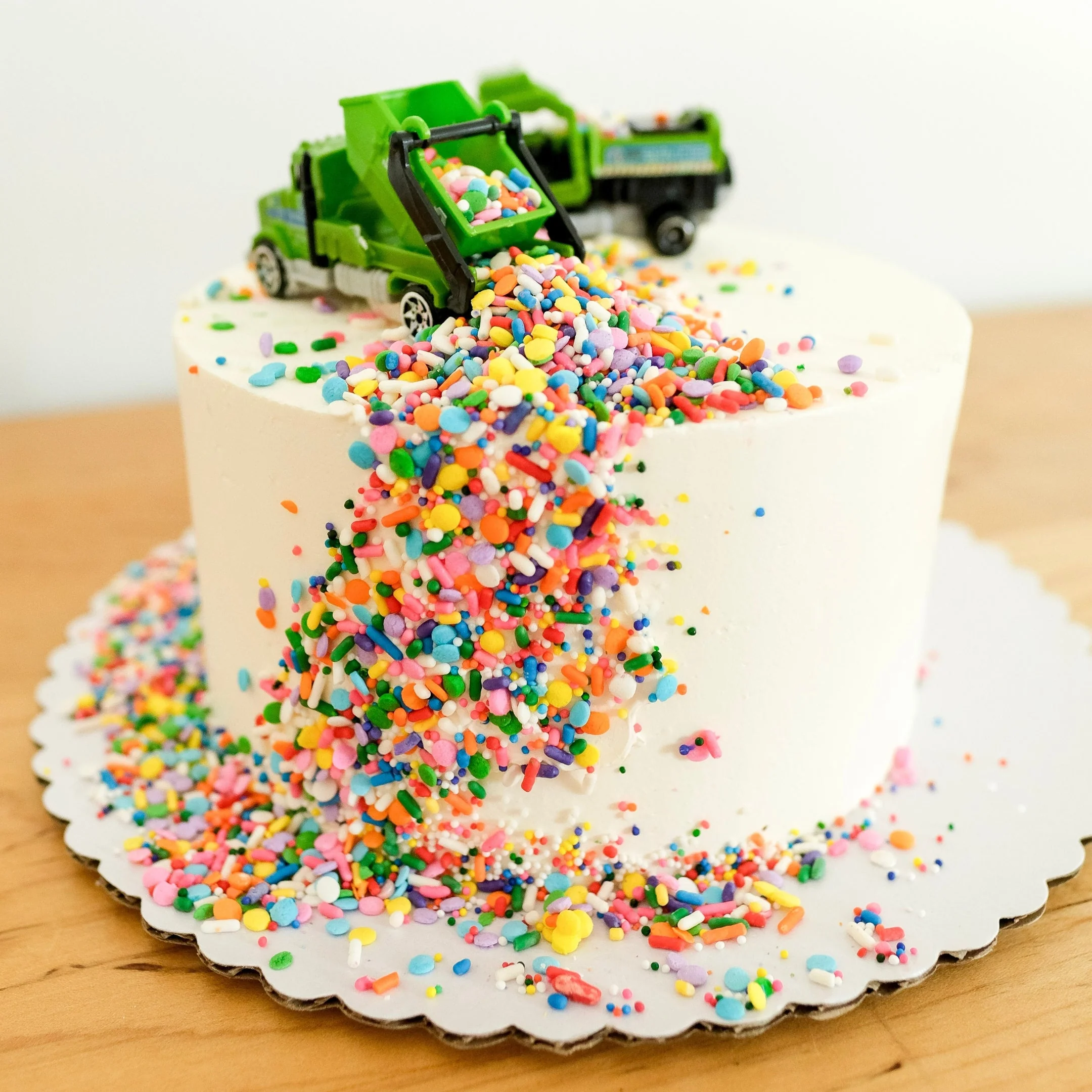Trash Truck Cake - Image 2