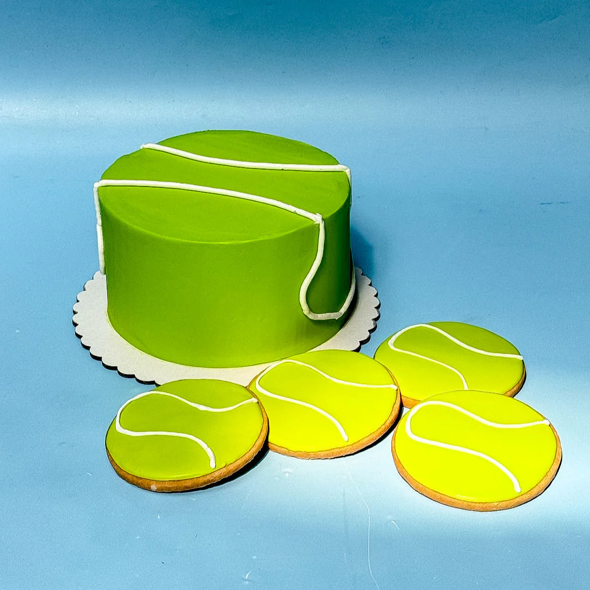 US Open Tennis Ball Cake - Image 2