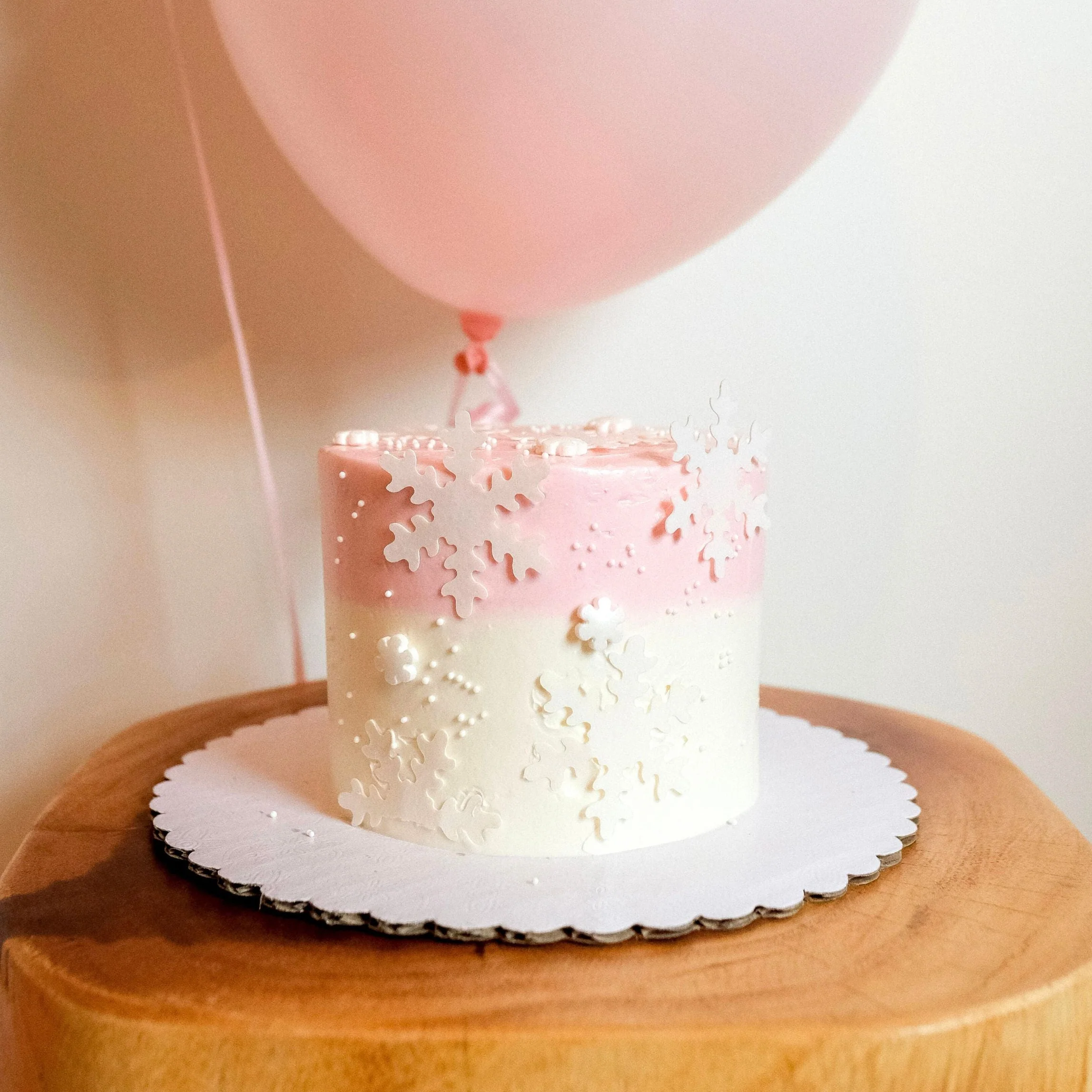 Winter Wonderland Cake - Pink