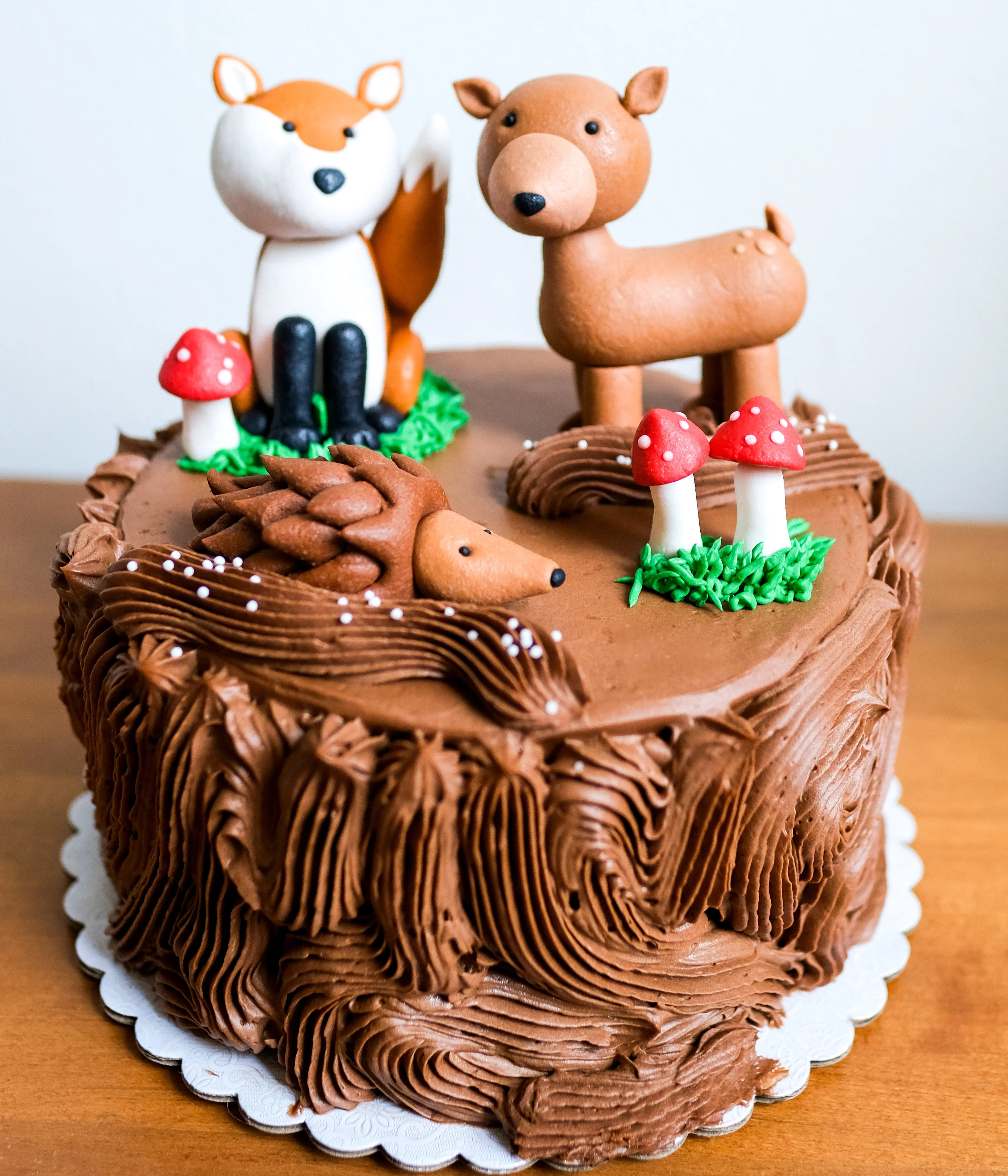 Woodlands Fall Cake - Image 3